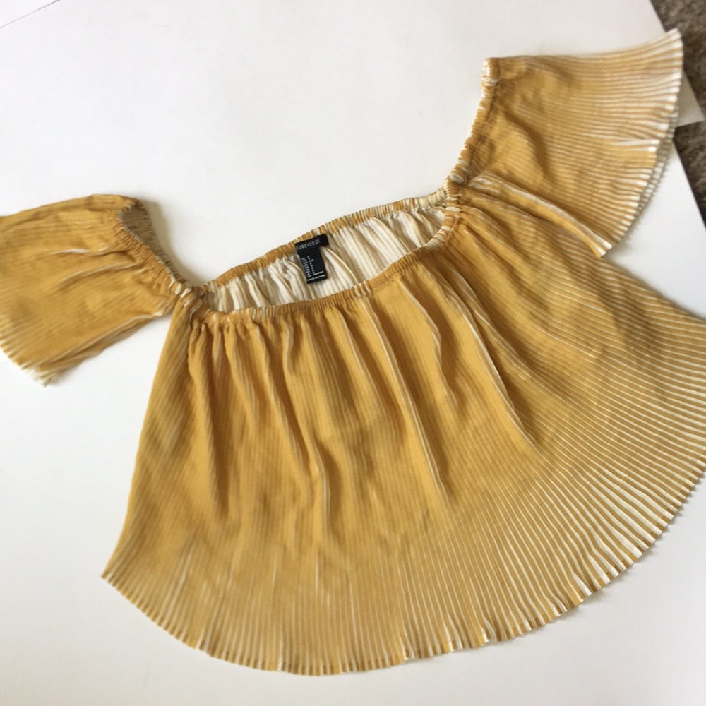 Forever21 crop top yellow and white